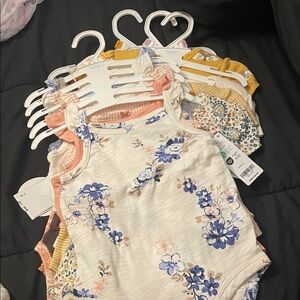 Floral Baby Onesies Set